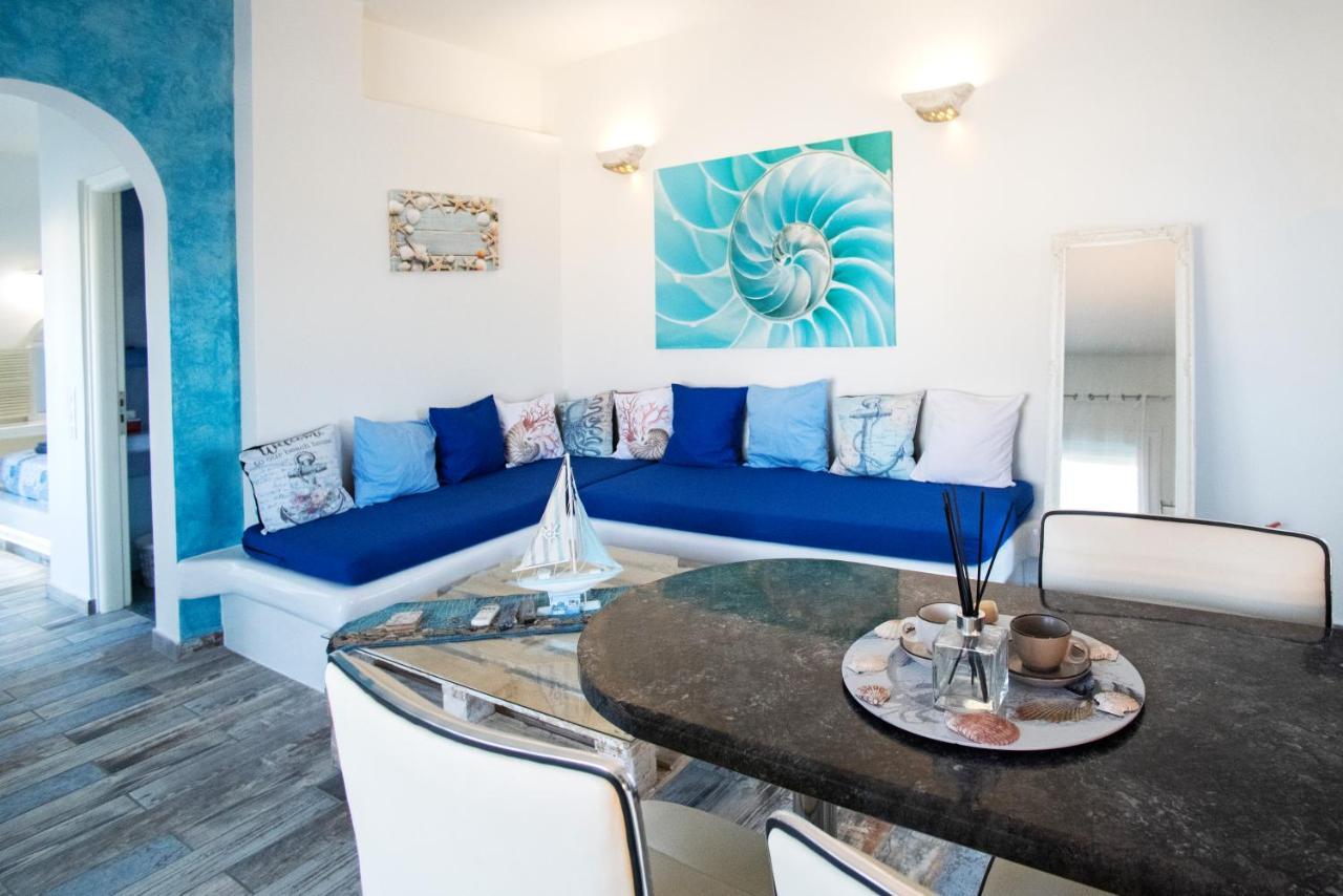 Blue Dream - Santorini Apartment Kamari  Bagian luar foto