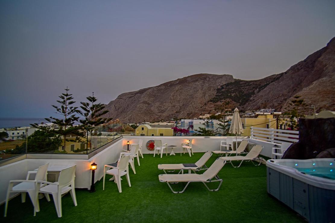 Blue Dream - Santorini Apartment Kamari  Bagian luar foto