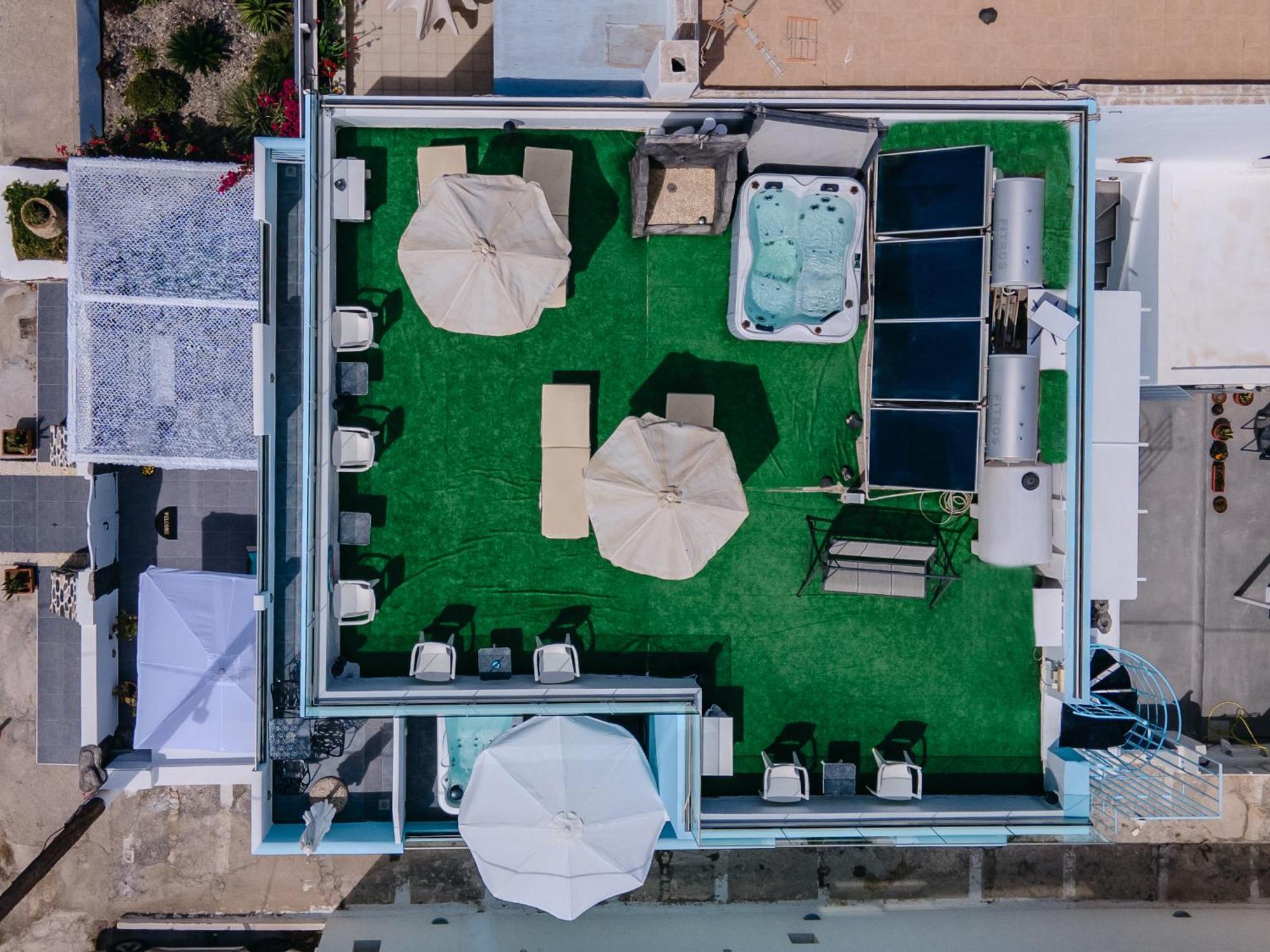 Blue Dream - Santorini Apartment Kamari  Bagian luar foto